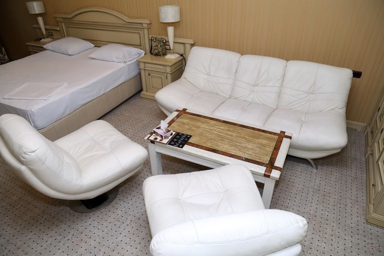 Отель Venice Hotel Complex Ереван-18
