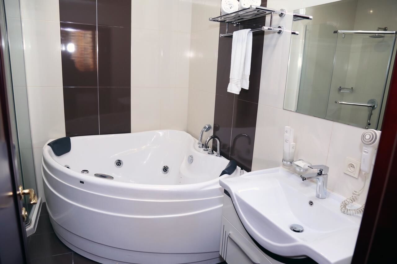 Отель Venice Hotel Complex Ереван-28
