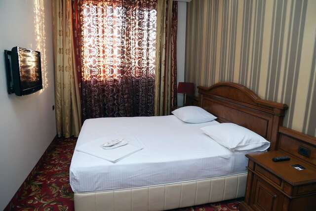 Отель Venice Hotel Complex Ереван-24